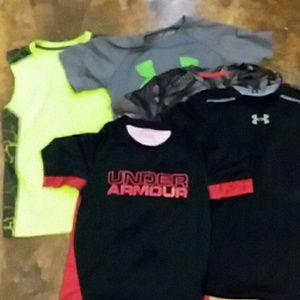 5 Boys shirts Size Youth Small 6/7